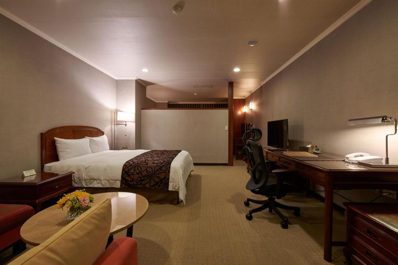 Sol Hotel Синьчжу Экстерьер фото